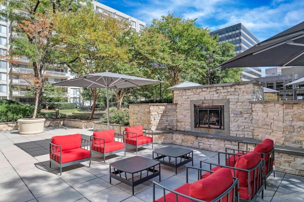 Style And Convenience Apartment At Crystal City Arlington Dış mekan fotoğraf