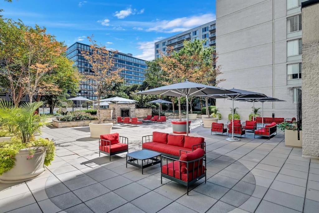 Style And Convenience Apartment At Crystal City Arlington Dış mekan fotoğraf